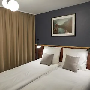 Nova 4*, Amsterdam Nederland
